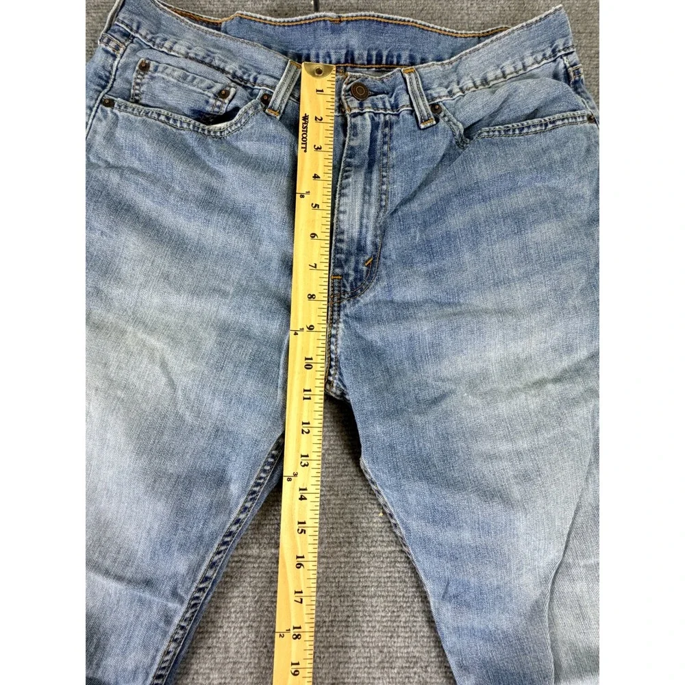 Levis 505 Regular Fit Light Wash Blue Denim Jeans Mens 36x32 (Measures 36x28)